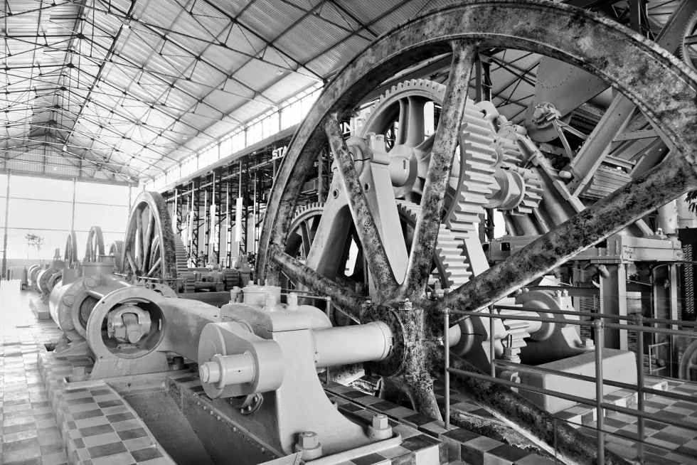 this-picture-show-about-gear-which-use-produce-sugar-past