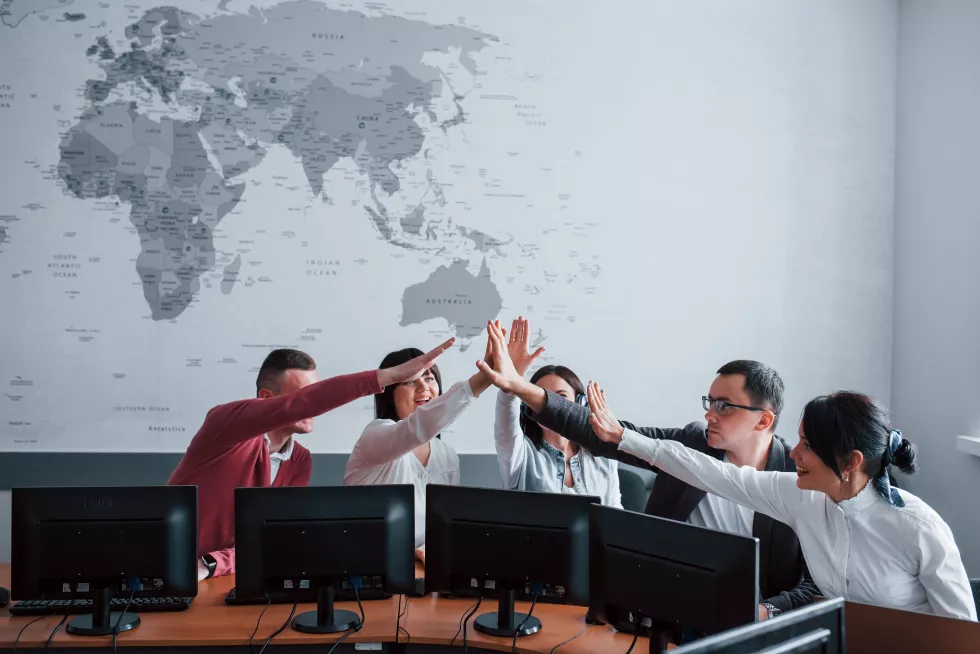 keep-doing-nice-work-young-people-call-center-new-deals-is-coming