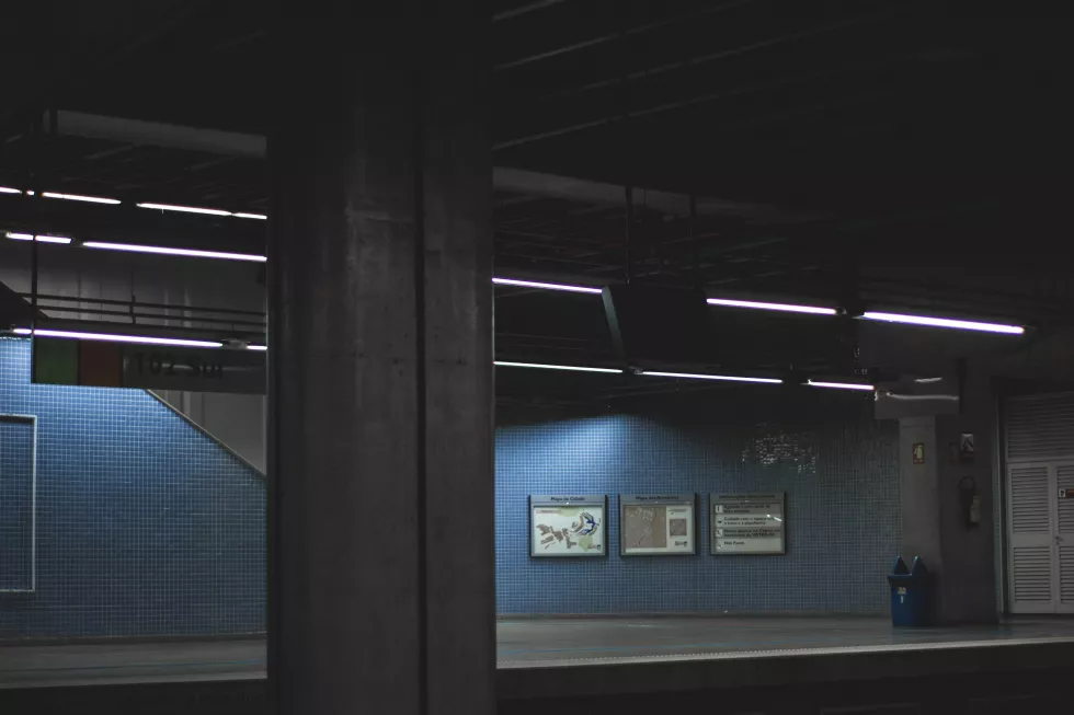 lucas-lenzi-o47Lif2bfqI-unsplash