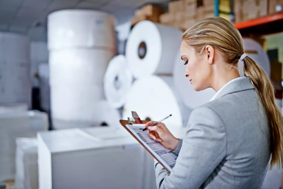 warehouse-business-woman-with-clipboard-writing-working-as-employee-corporate-company-supplier-staff-female-person-with-checklist-inventory-logistics-packaging-store
