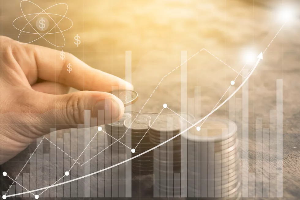 close-up-man-hand-against-sky