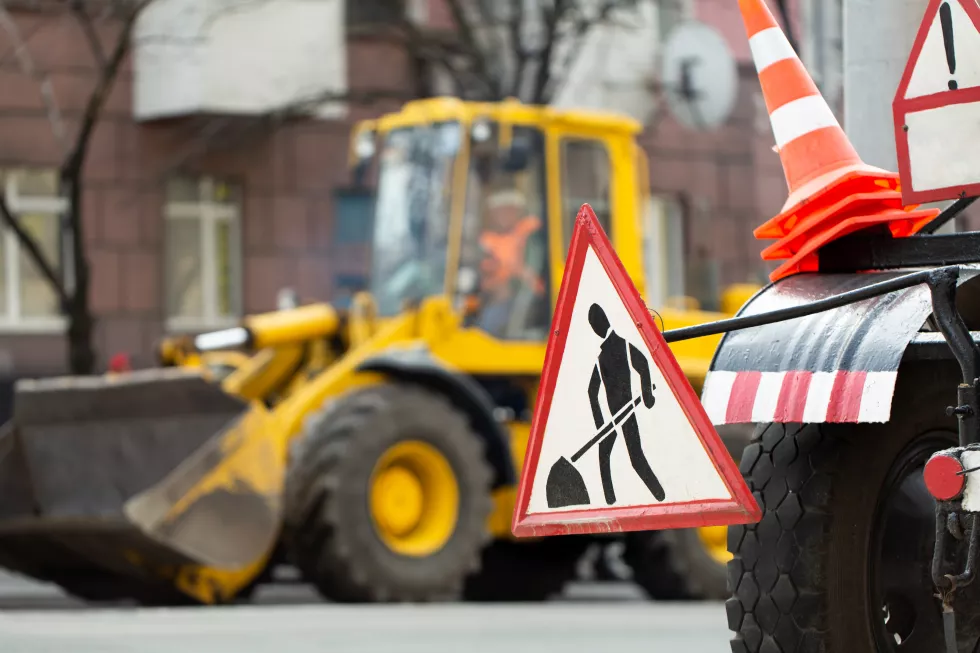 warning-street-sign-road-work-site