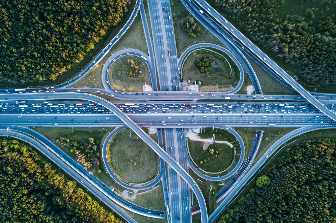 yuri-efremov-NtalqdgtqCg-unsplash