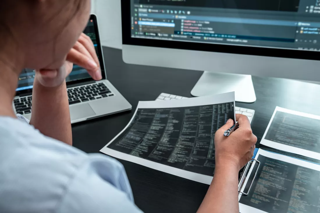 Designing information systems and graphic identificationvv