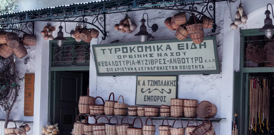 terry-vlisidis-ztgKTnI_eIU-unsplash