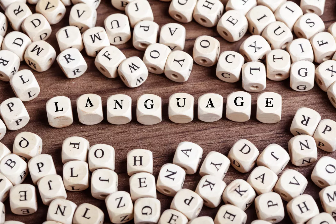 language-word-cube-letters