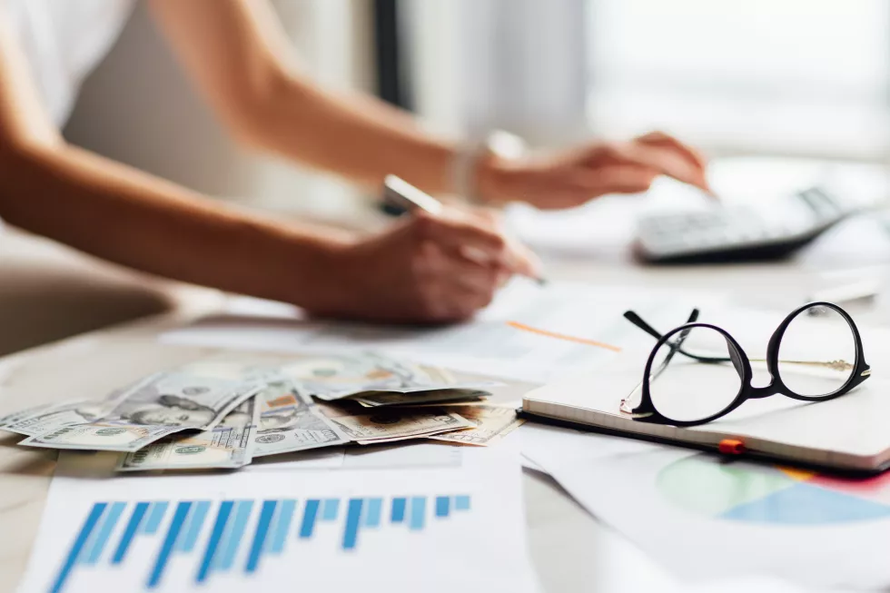 midsection-woman-working-table-2