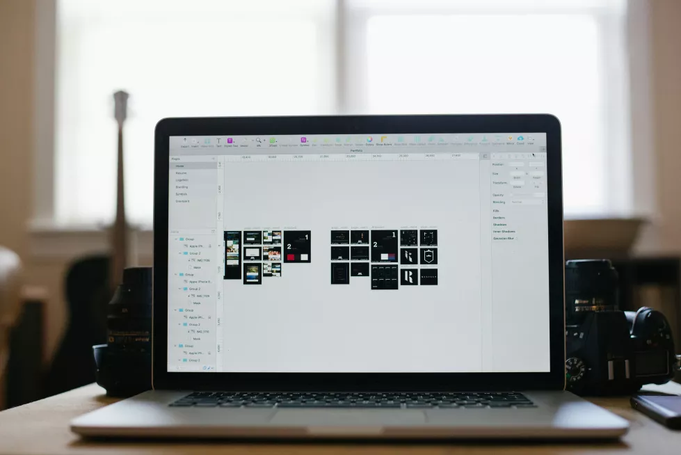 lee-campbell-8yb4_dqzkOw-unsplash