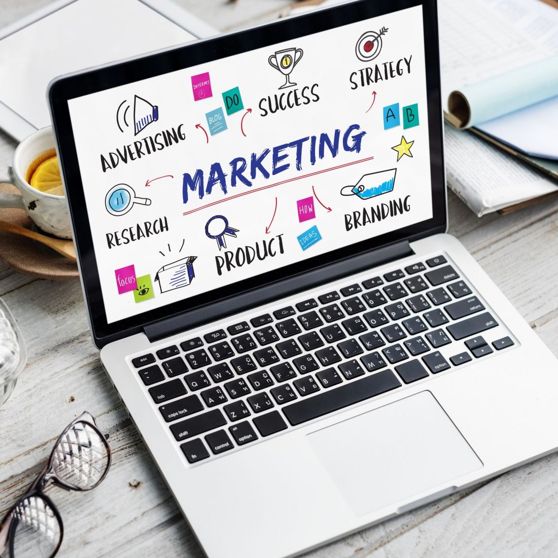 Marketing, który nie mieści się w ulotce – co daje specjalność reklama internetowa