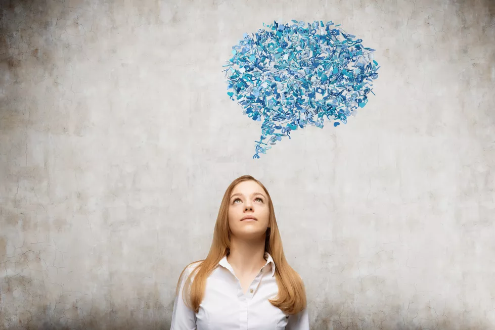 blond-girl-with-blue-dialogue-box