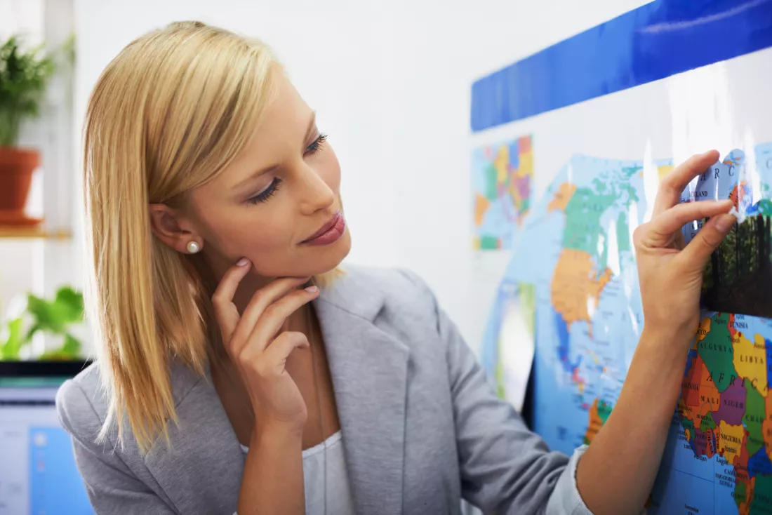 map-pin-thinking-travel-agency-woman-contemplating-ideas-holiday-location-planning-world-tour-tourism-industry-vacation-brainstorming-professional-person-think-route-journey-plan