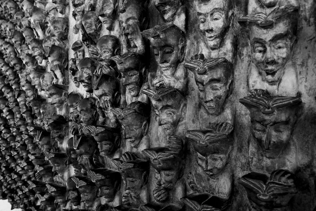 full-frame-shot-weathered-wall