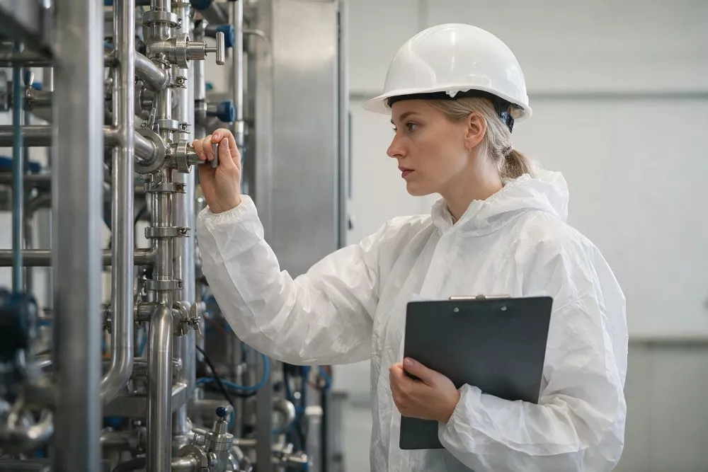 chemik-technologia-chemiczna